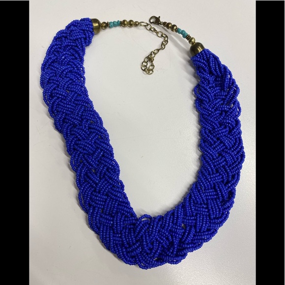 Jewelry - Beautiful bright blue braided necklace